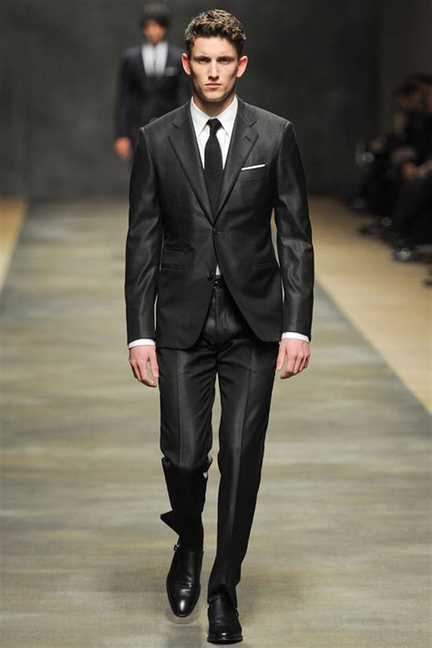 hermes suit